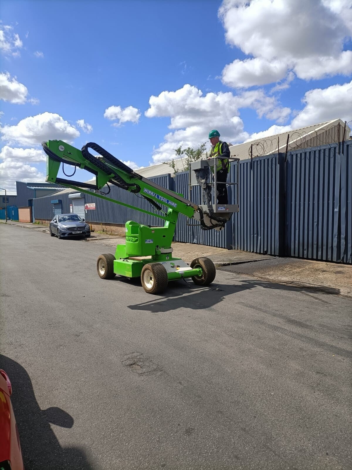 Cherry picker training in Birkenhead