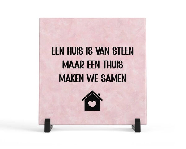 Tegeltje een huis is van steen