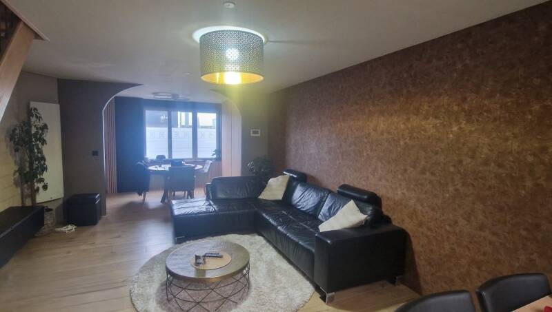 Peinture et revêtement mural