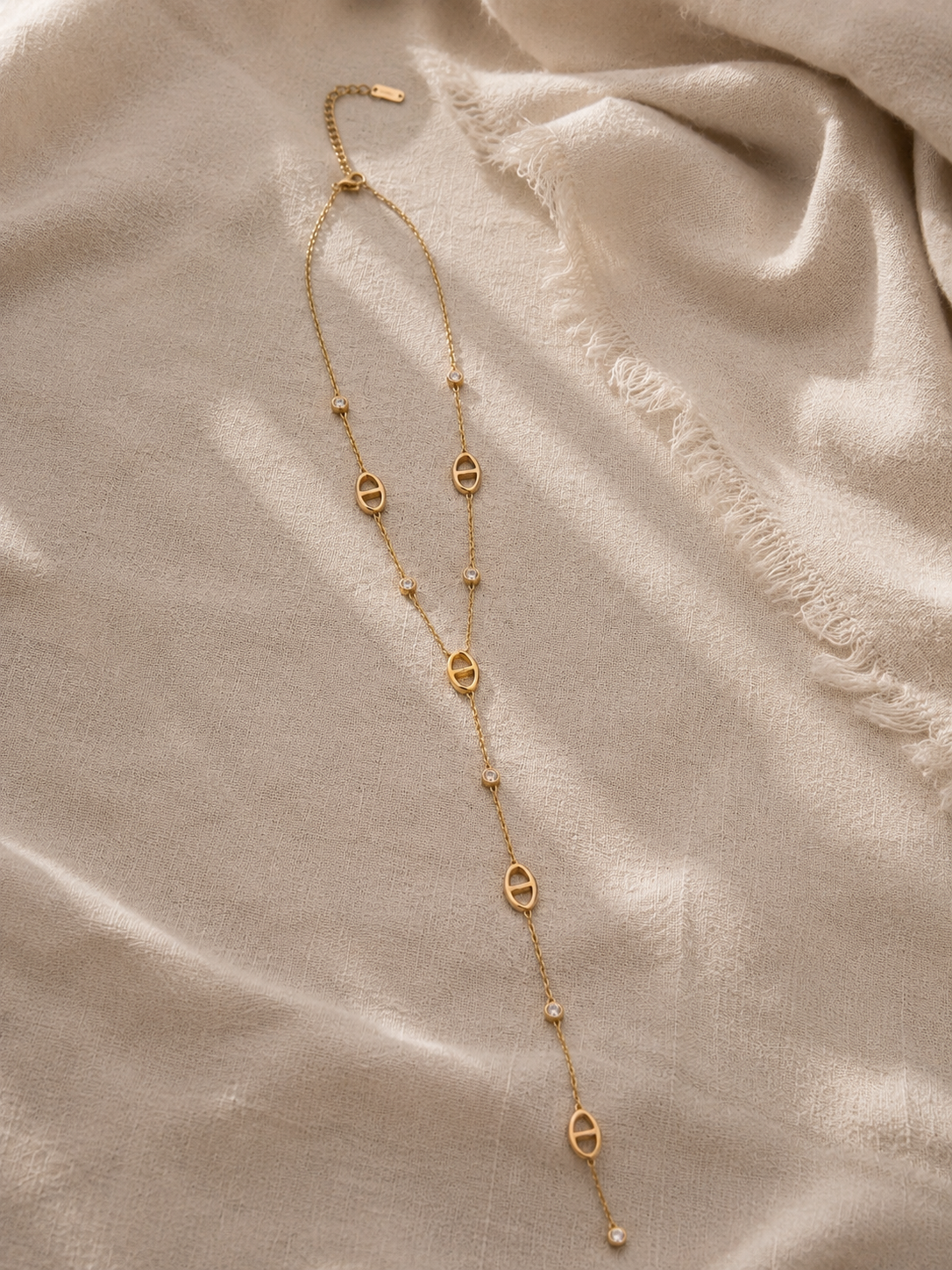 Collier Nelya
