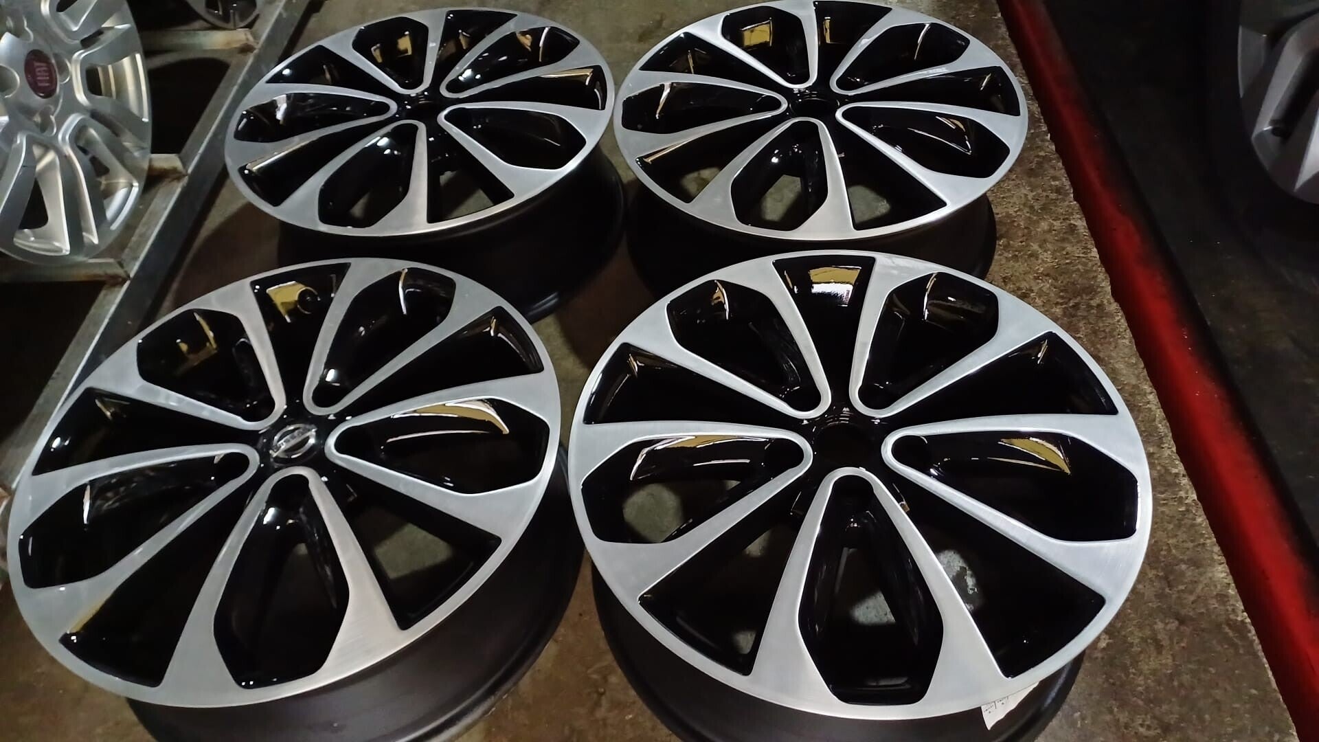 cerchi nissan quasquai raggio 18