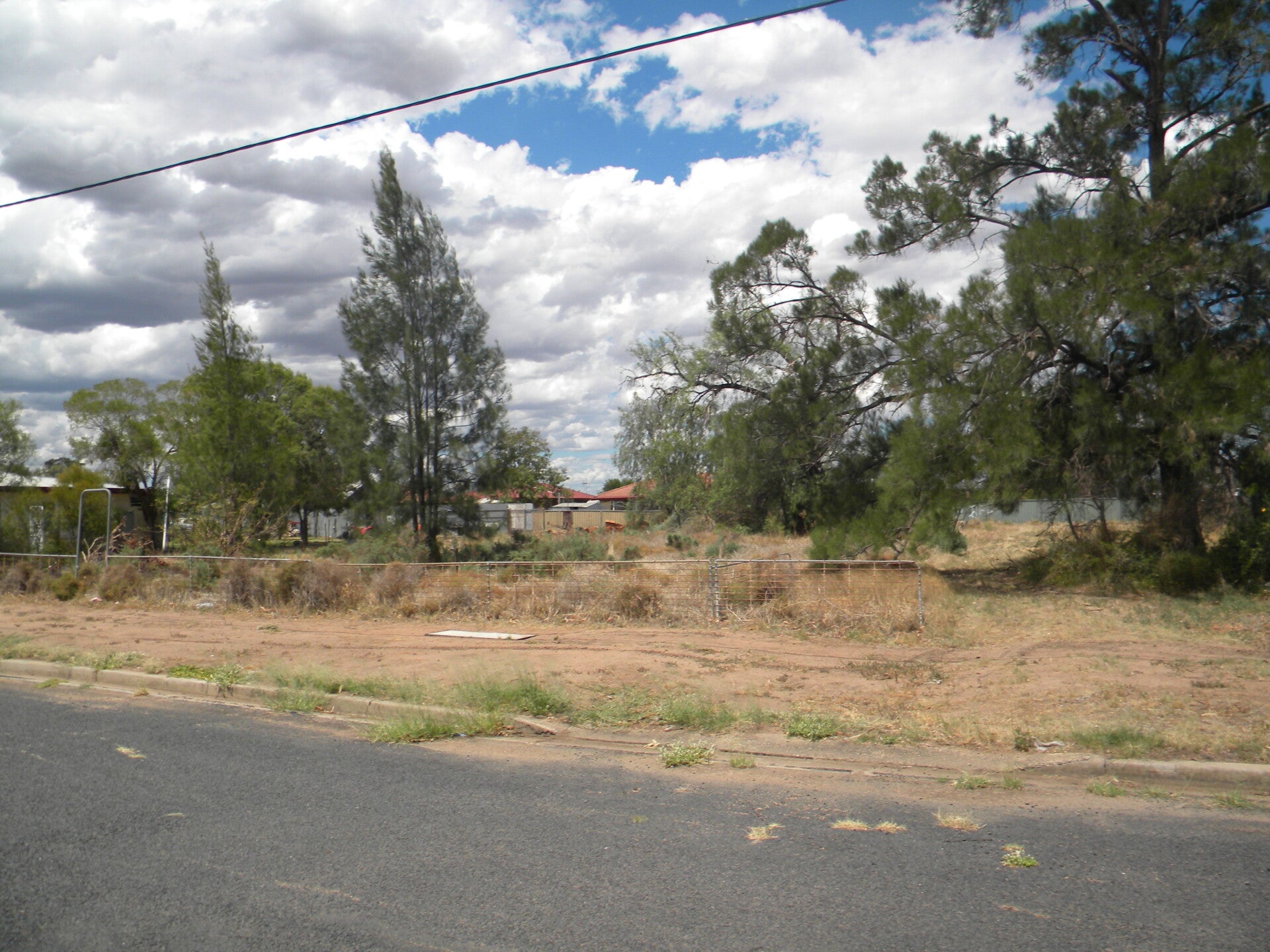 GULARGAMBONE 65-67 Coonamble St 1375m2 Interest Free $9950 Deposit $833.33 pcm 5yrs
