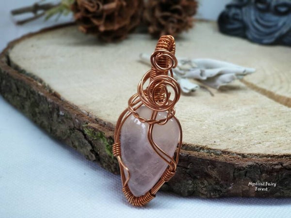 Pendentif Rétro "Quartz Rose"