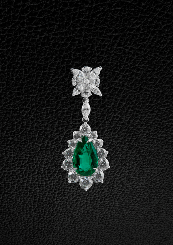 Oorbellen van Moeren met Swarovski Steentje