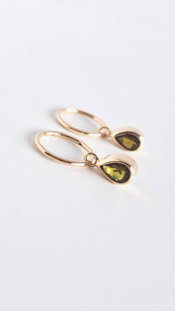 Exclusieve 14 kt geelgouden oorbellen met toermalijn