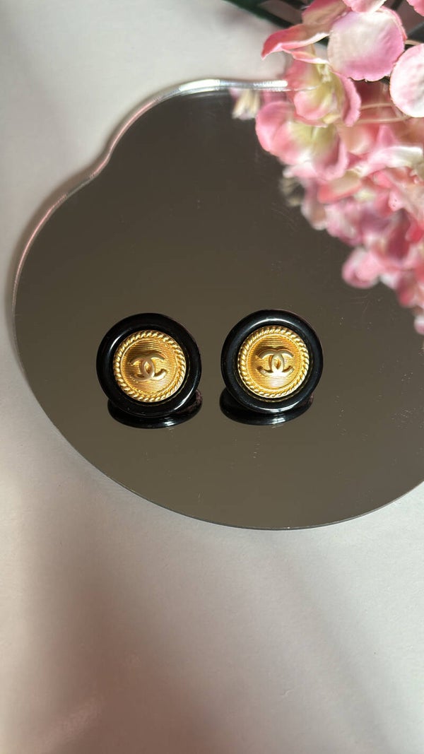 Orecchini a bottone stile vintage cc