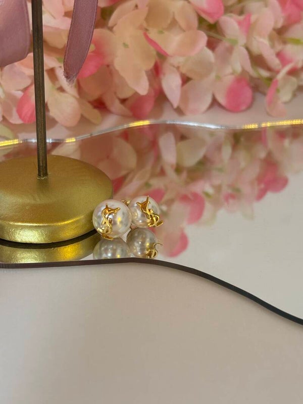 Perle asimmetriche Ysl