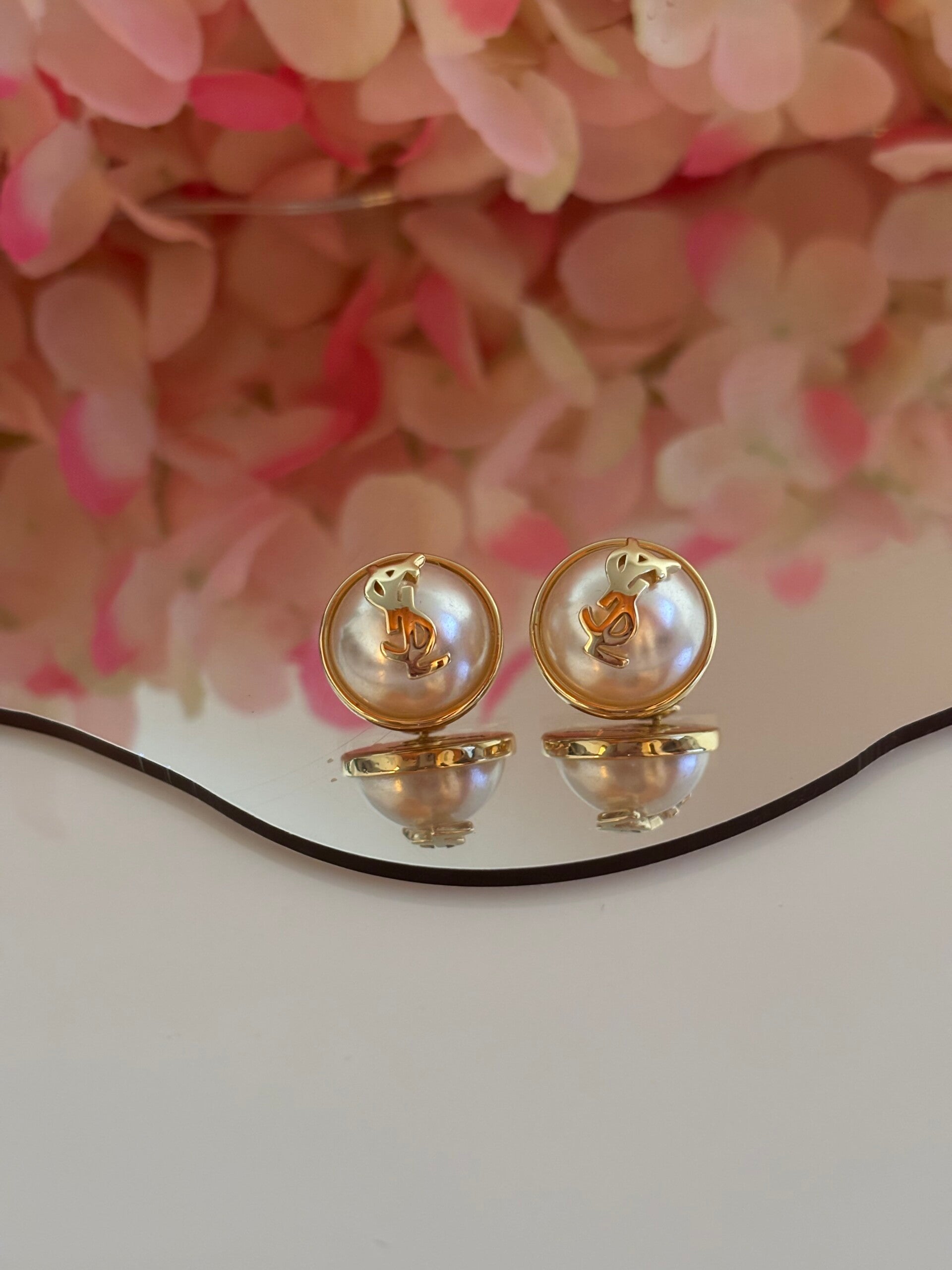 Orecchini a bottone Ysl