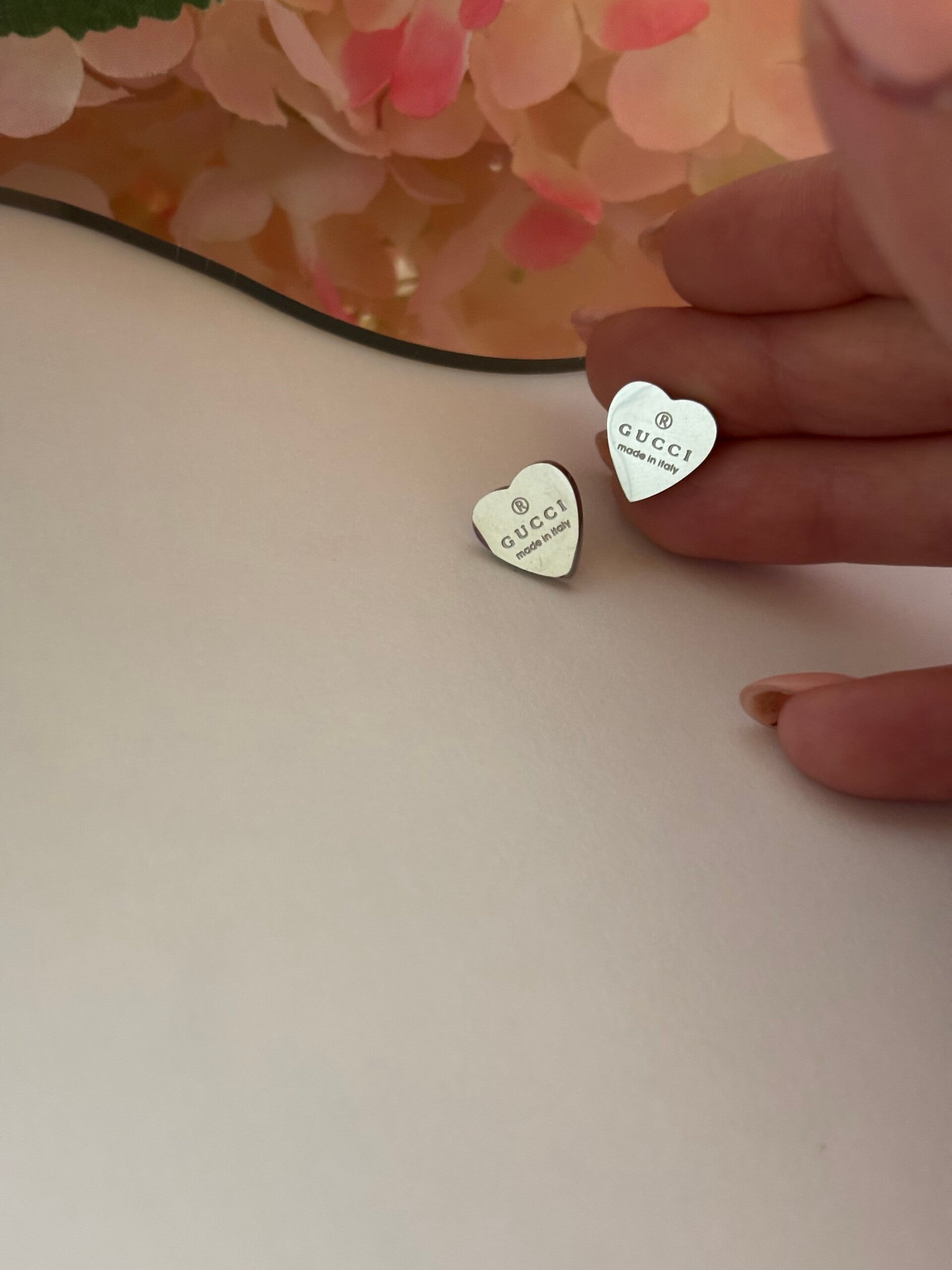 Orecchini cuoricini gg