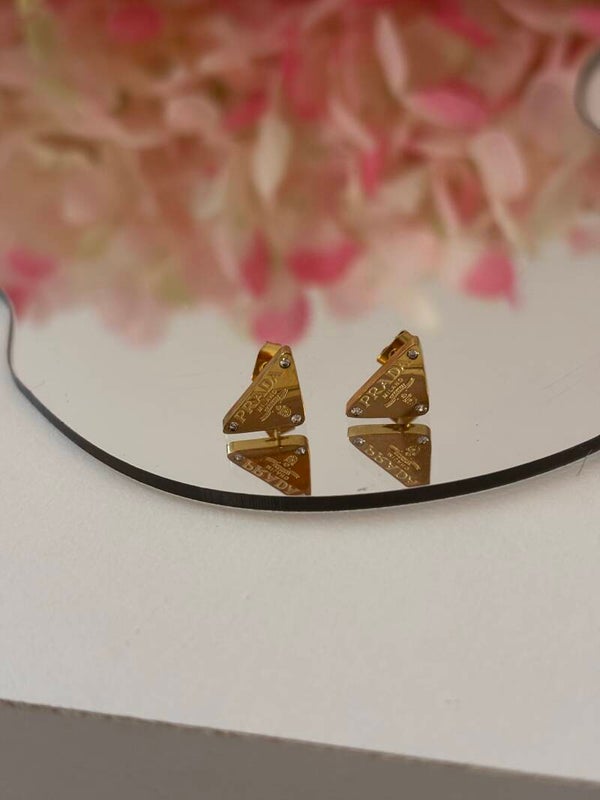 Orecchini piccoli triangolo Prd