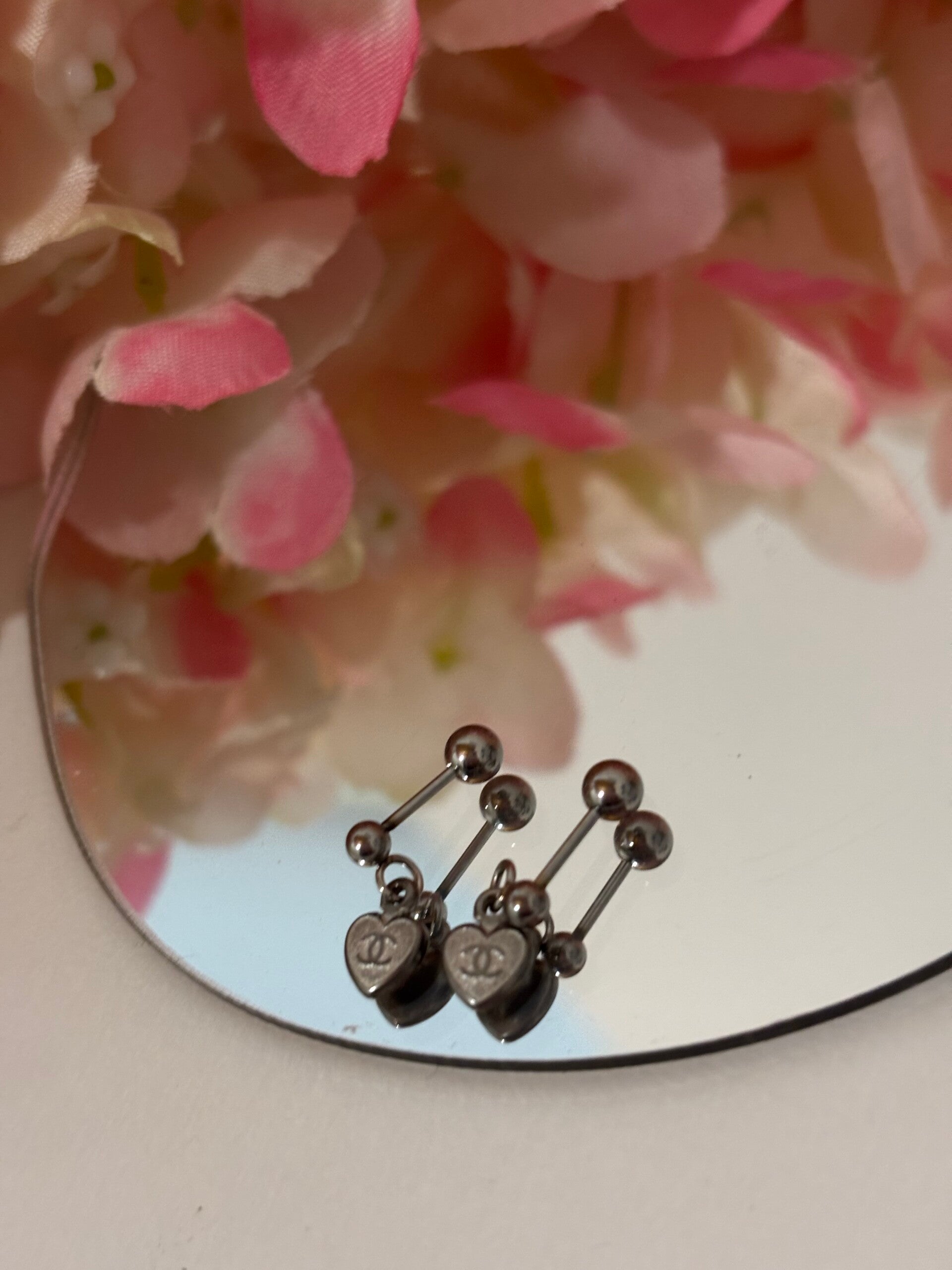 Orecchini mini mini cuore pendente