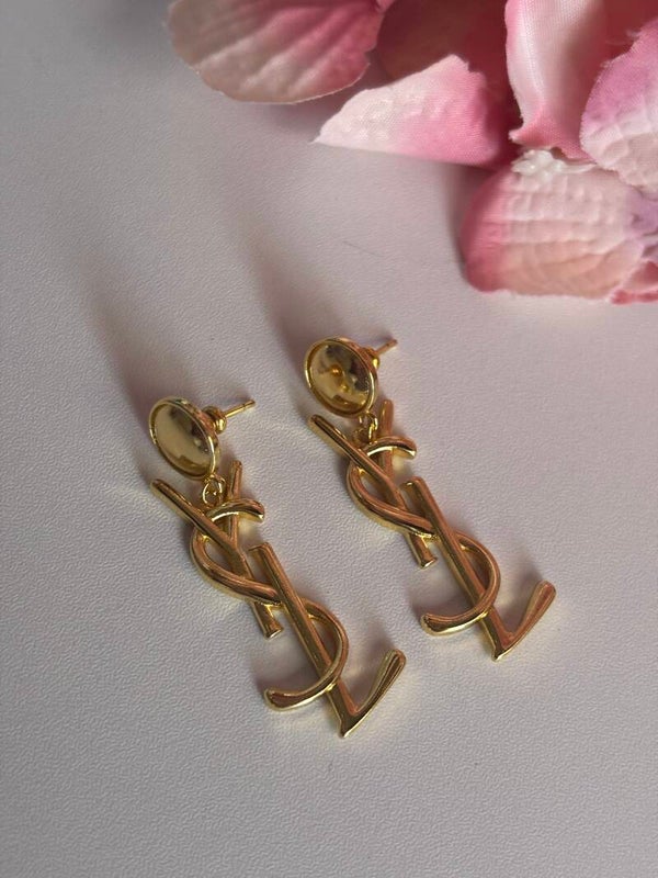 Orecchini con pendente Ysl
