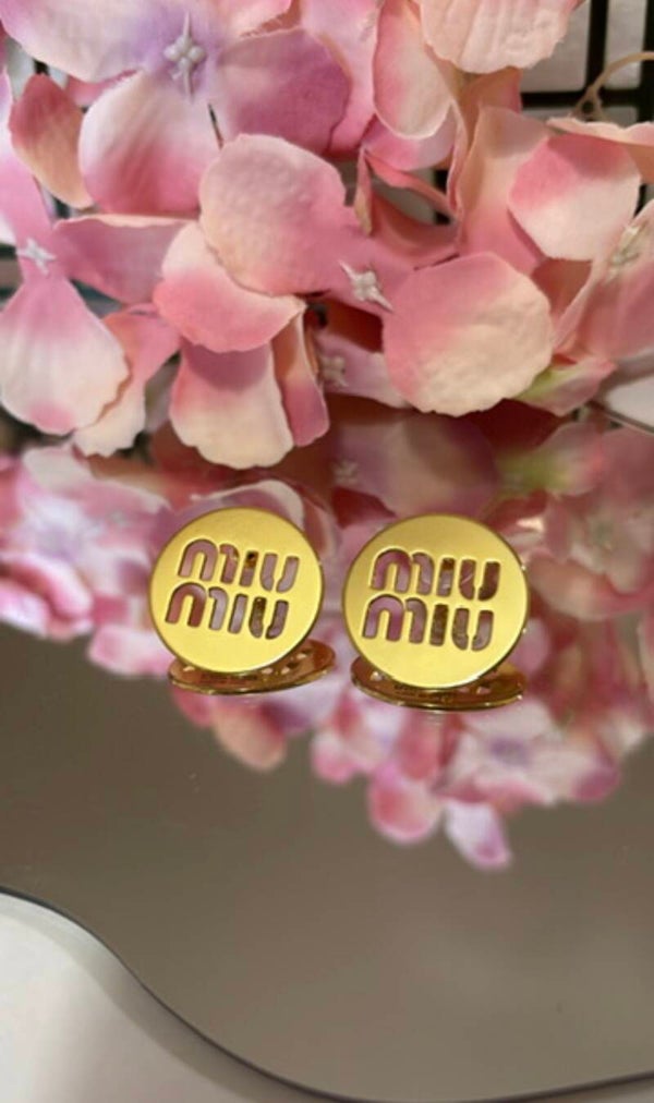 Orecchini cerchi Miu