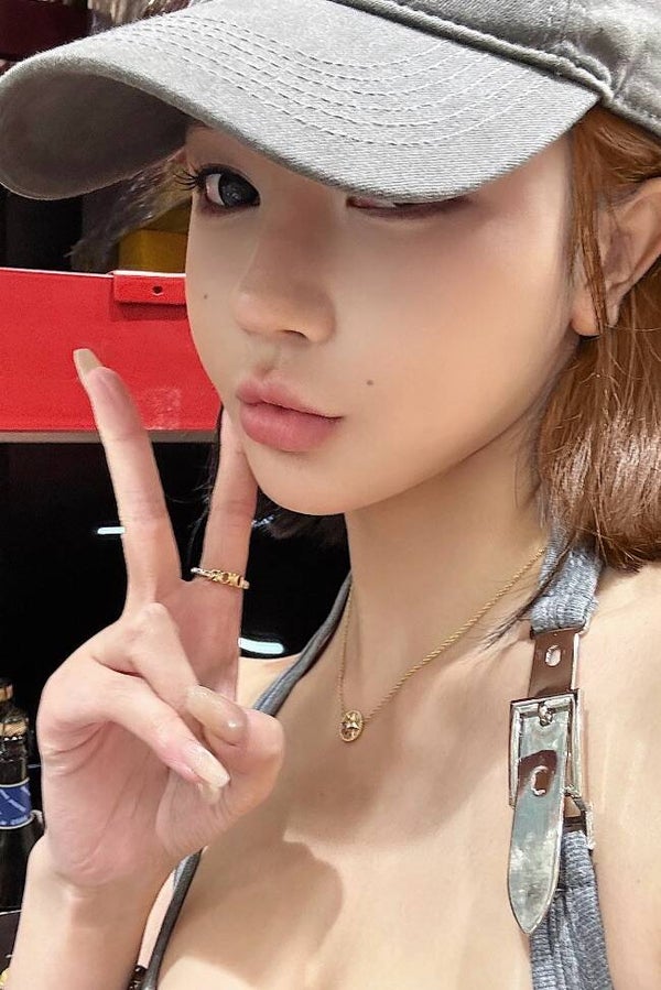 黃毛小丫頭.留學生✨蘇州  中国.江苏 19岁身高163cm☎️702-886-6660