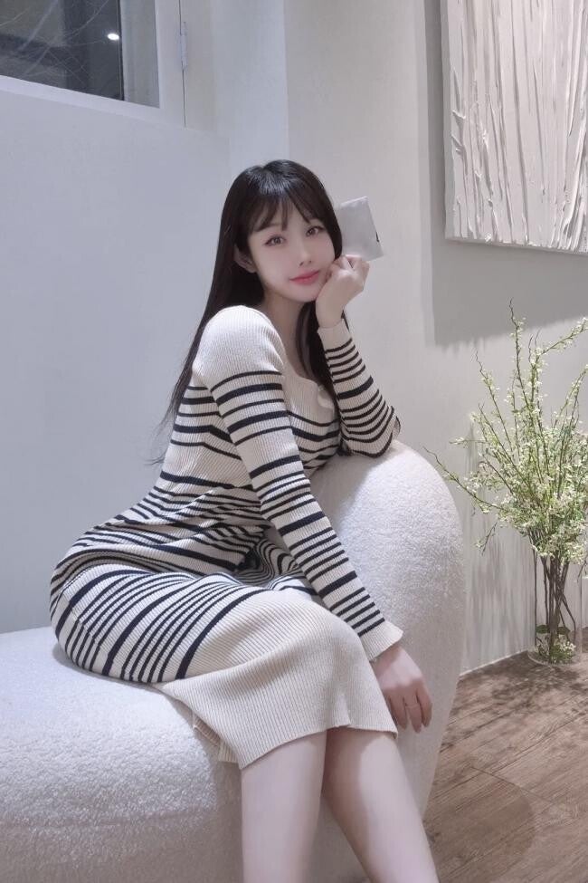 妖娆多汁 .久儿✨重庆  中国.重庆 20岁身高164cm☎️7028866660