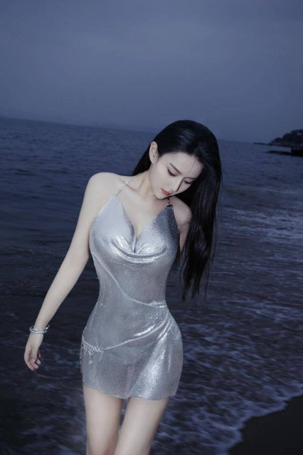 护士小姐姐.Wendy✨中国.新疆混血 21岁身高163cm