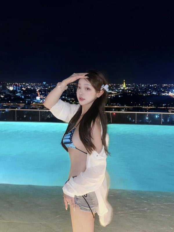 回頭客極高.暖陽✨江蘇  中国.江苏 19岁身高162cm，☎️917-963-1000