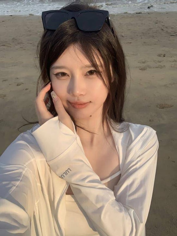 風情萬種.雲菲✨四川  中国.四川 21岁身高163cm☎️7028866660