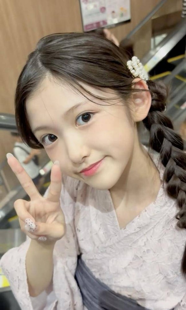 新人閃現.sasa✨日本🇯🇵  亚洲.日本 19岁身高165cm☎️7028866660