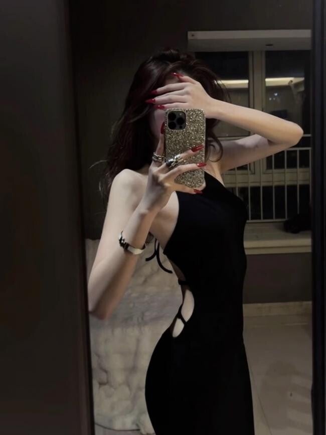 留学生.卡戴珊✨香港  中国.香港 21岁身高168cm☎️7028866660