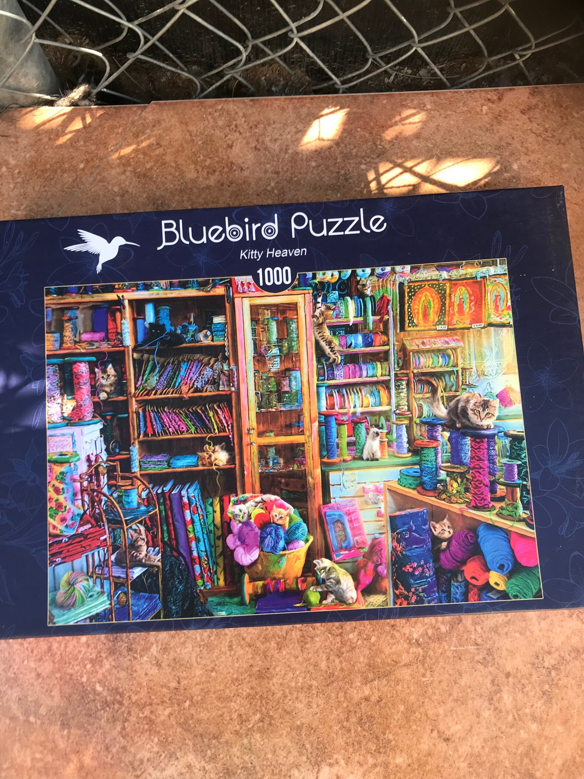 Puzzle cats in a fabric store 1000 pieces