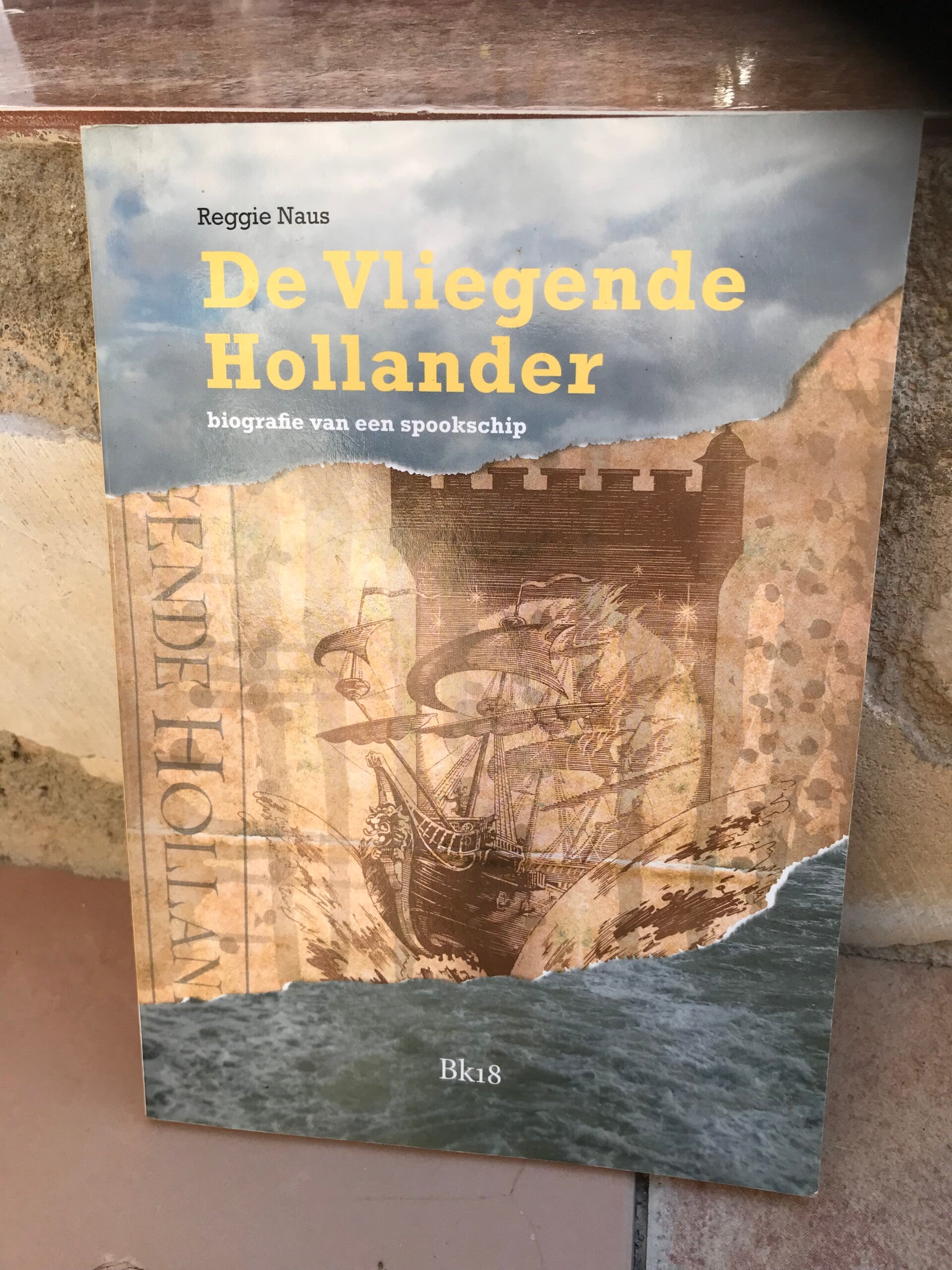 Dutch book flying Dutchmen from the efteling