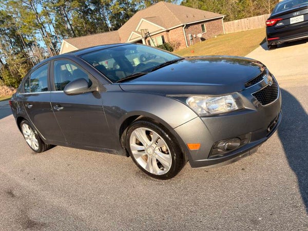 2013 Chevy Cruze-Fuel Efficient Sedan