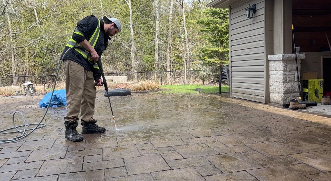 Interlock Moss Removal 