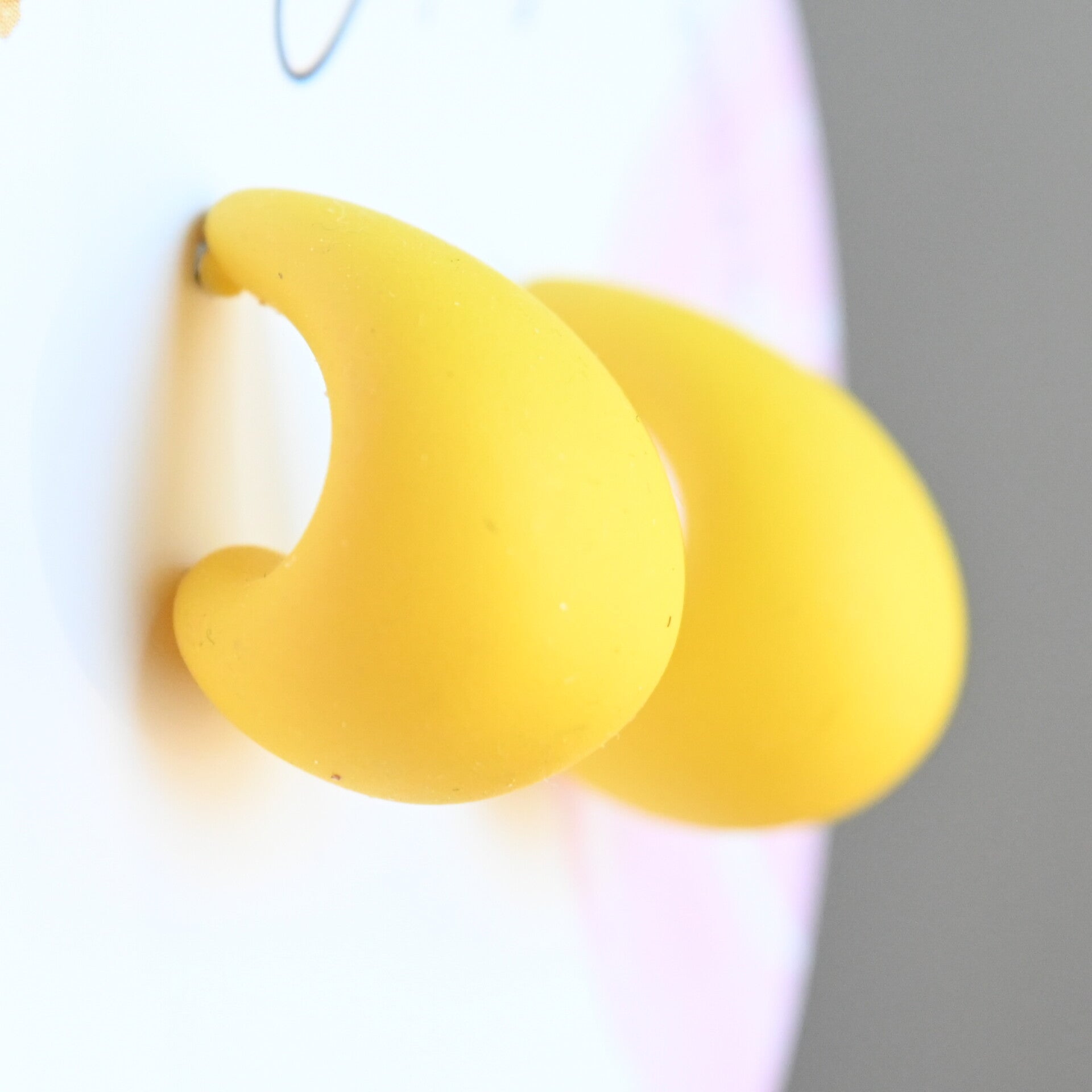 Sunny Drop Oorstekers