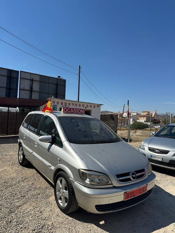 OPEL ZAFIRA