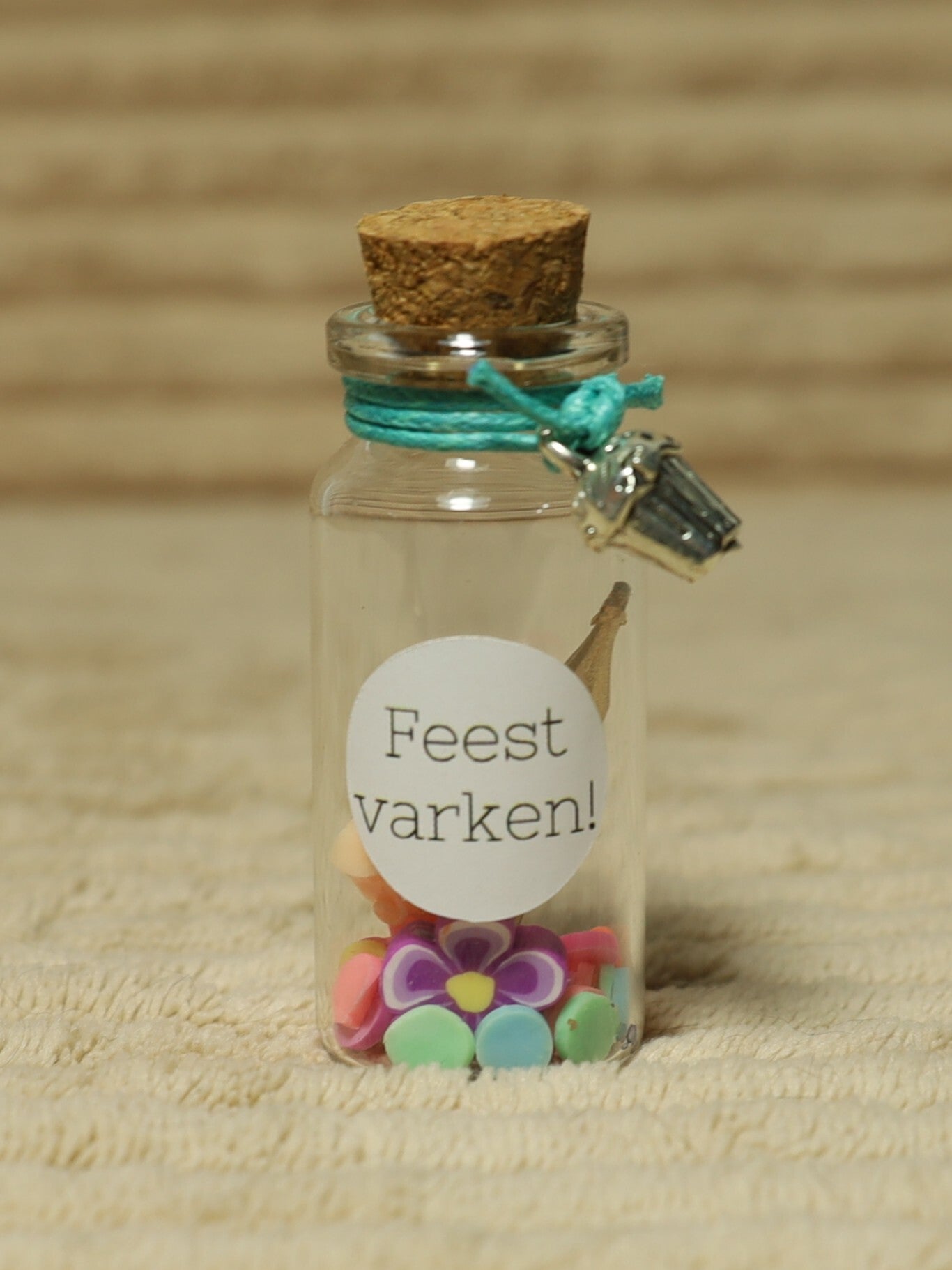 Flesje | Hoera feestvarken