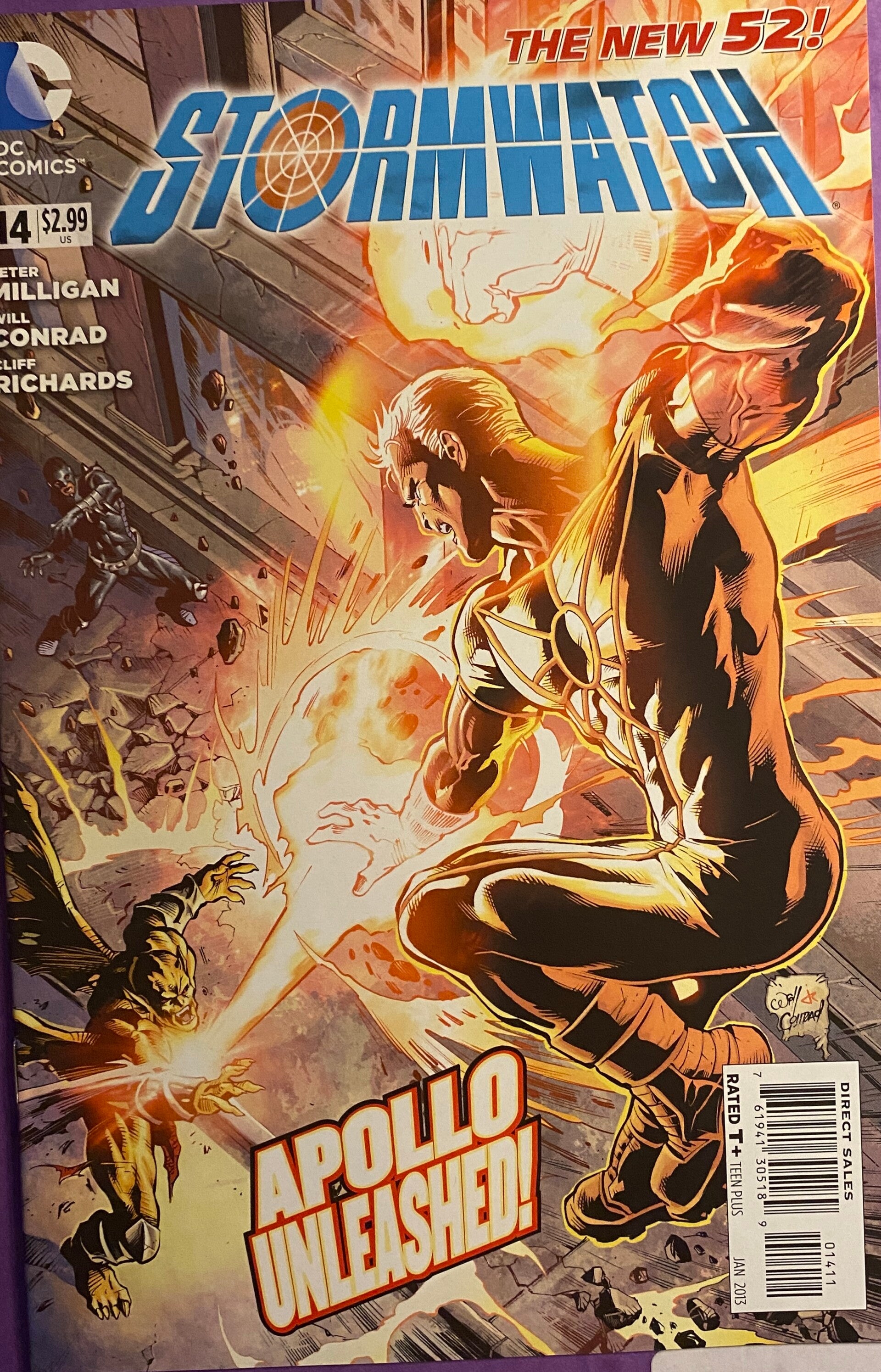 STORMWATCH #14 (2013) DC Comics - The New 52 - Apollo Unleashed!