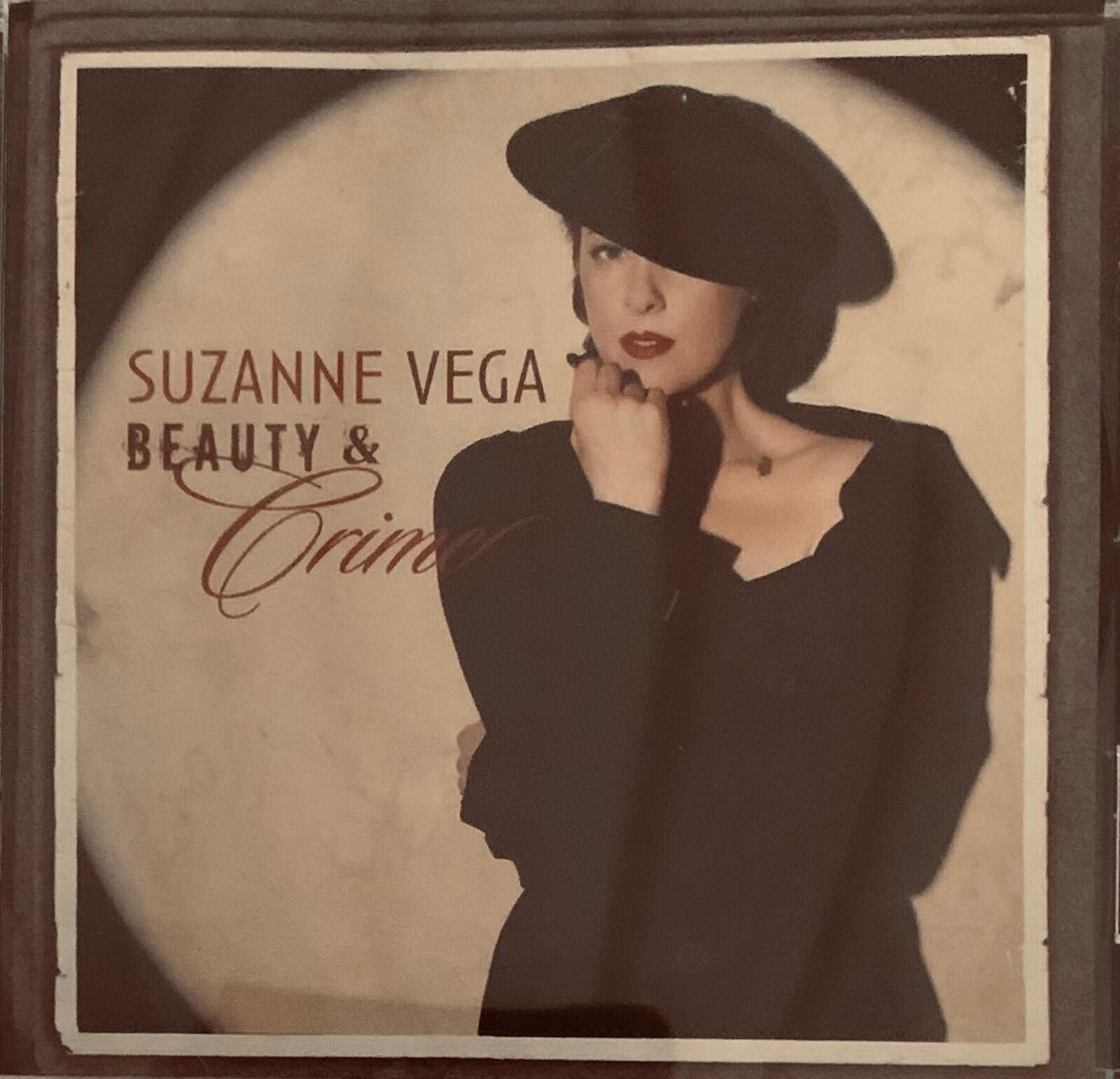 CD Suzanne Vega Beauty & Crime Pop Folk Blue Note Records Ludlow Street