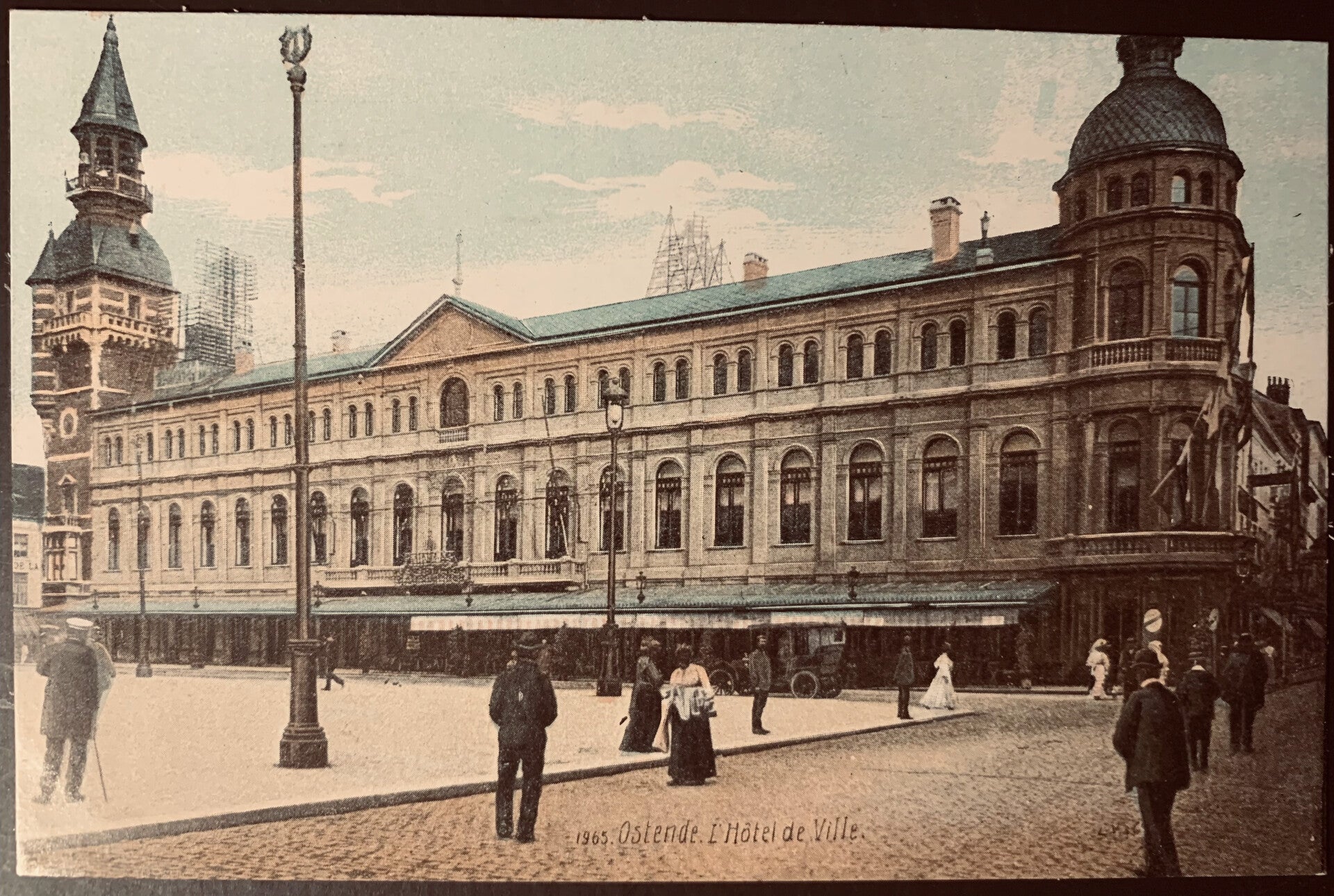 CPA 0stende 1965 L'Hôtel de Ville