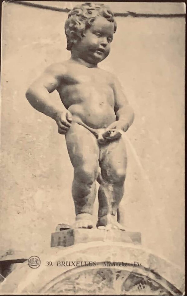 CPA Bruxelles Mannekene Pis.