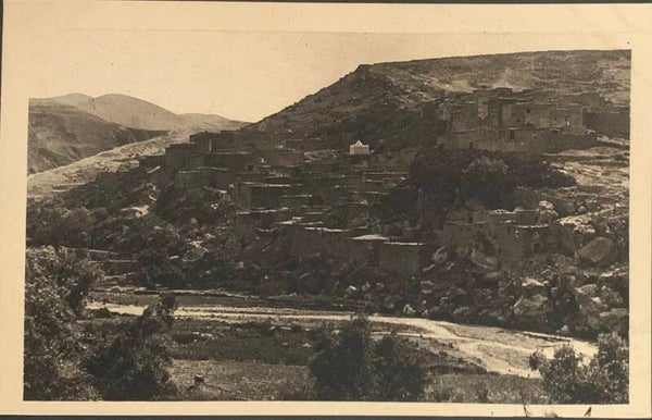 CPA Atlas Marocain — Tanaout — Village Berbère