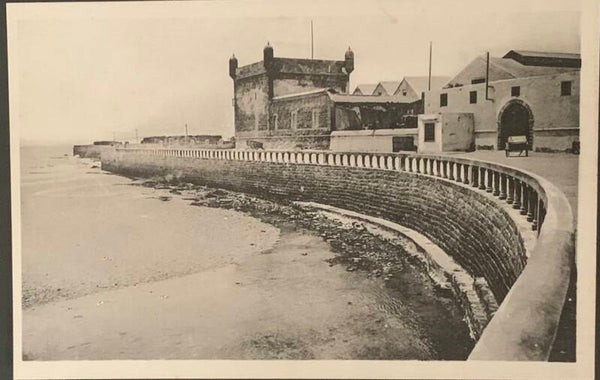 CPA MOGADOR - Vers la Porte de la Marine. Maroc