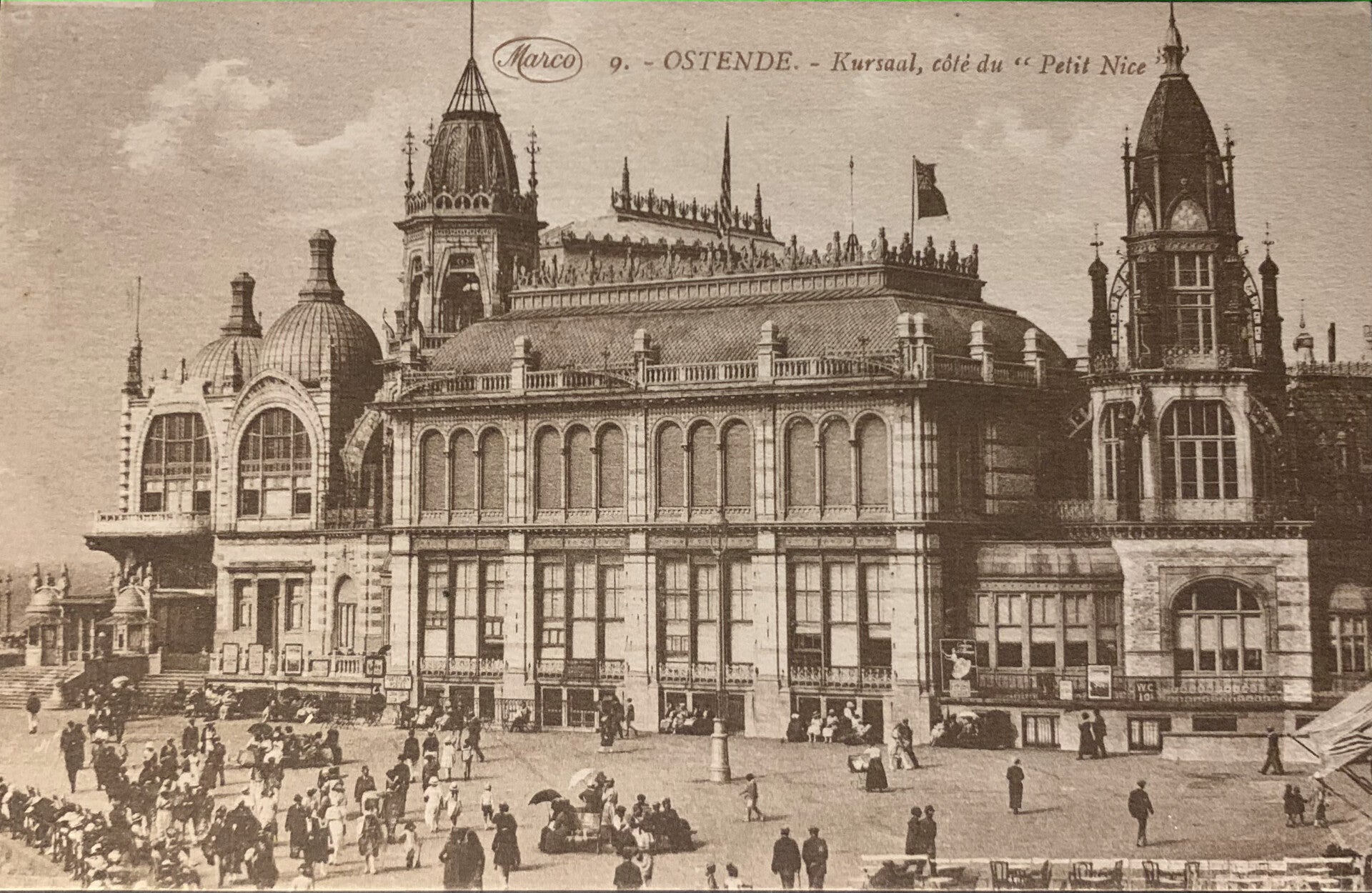 CPA Ostende Kursaal Côté du "Petit Nice "