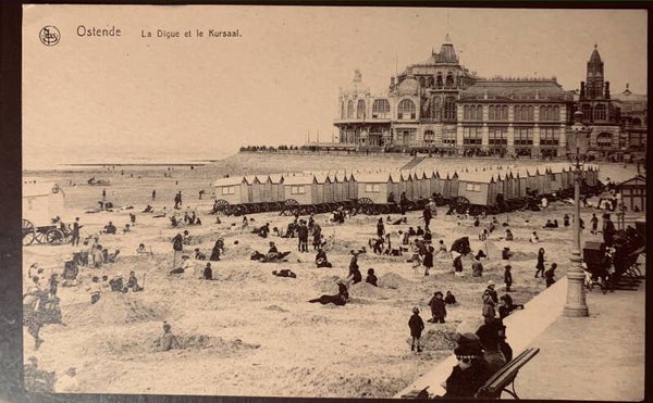 CPA Ostende La digue et le Kursaal ..