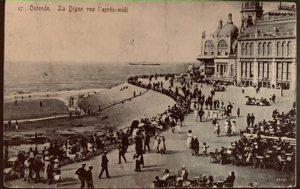 CPA Ostende La Digue vue L'après midi