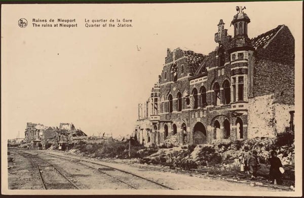 CPA Ruines de Nieuport le quartier de la Gare