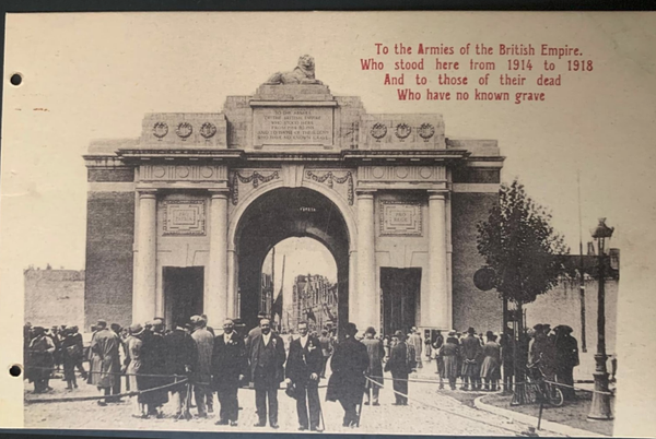 Ypres -la Porte de Menin, un mémorial de guerre - BELGIUM Postcard