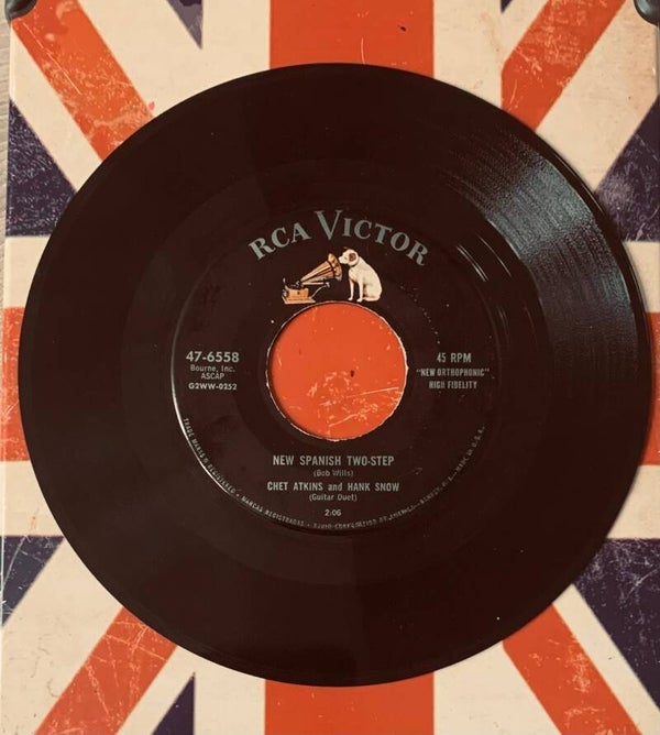 🇺🇸 CHET ATKINS and HANK SNOW – New Spanish Two-Step / Reminiscing [7" Single] [RCA Victor] [US FIRST PRESS / DOG ON TOP] [VG+] [Guitar Duet / Country Jazz] THE COLLECTOR