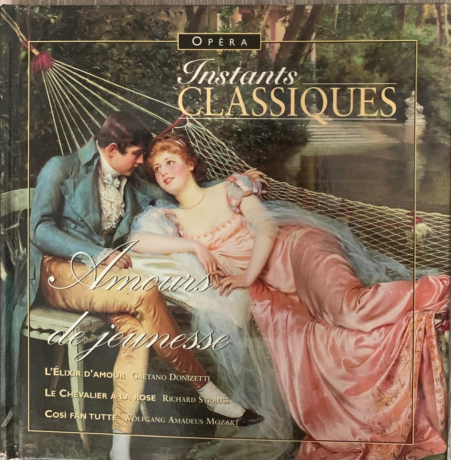 Coffret CD intitulé Amours de Jeunesse