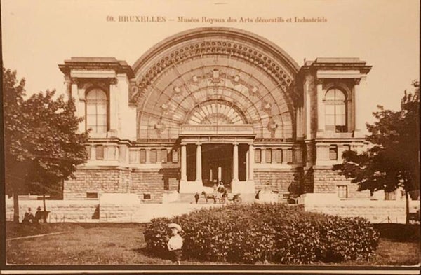 CPA-BRUXELLES — Musées Royaux des Arts décoratifs et Industriels