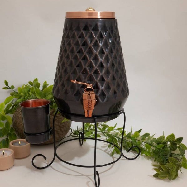 Puur koperen watertank ruitmotief ± 5 liter met standaard en 1 beker