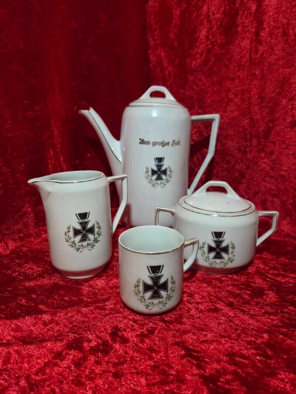Patriotische koffieset 1914/1918