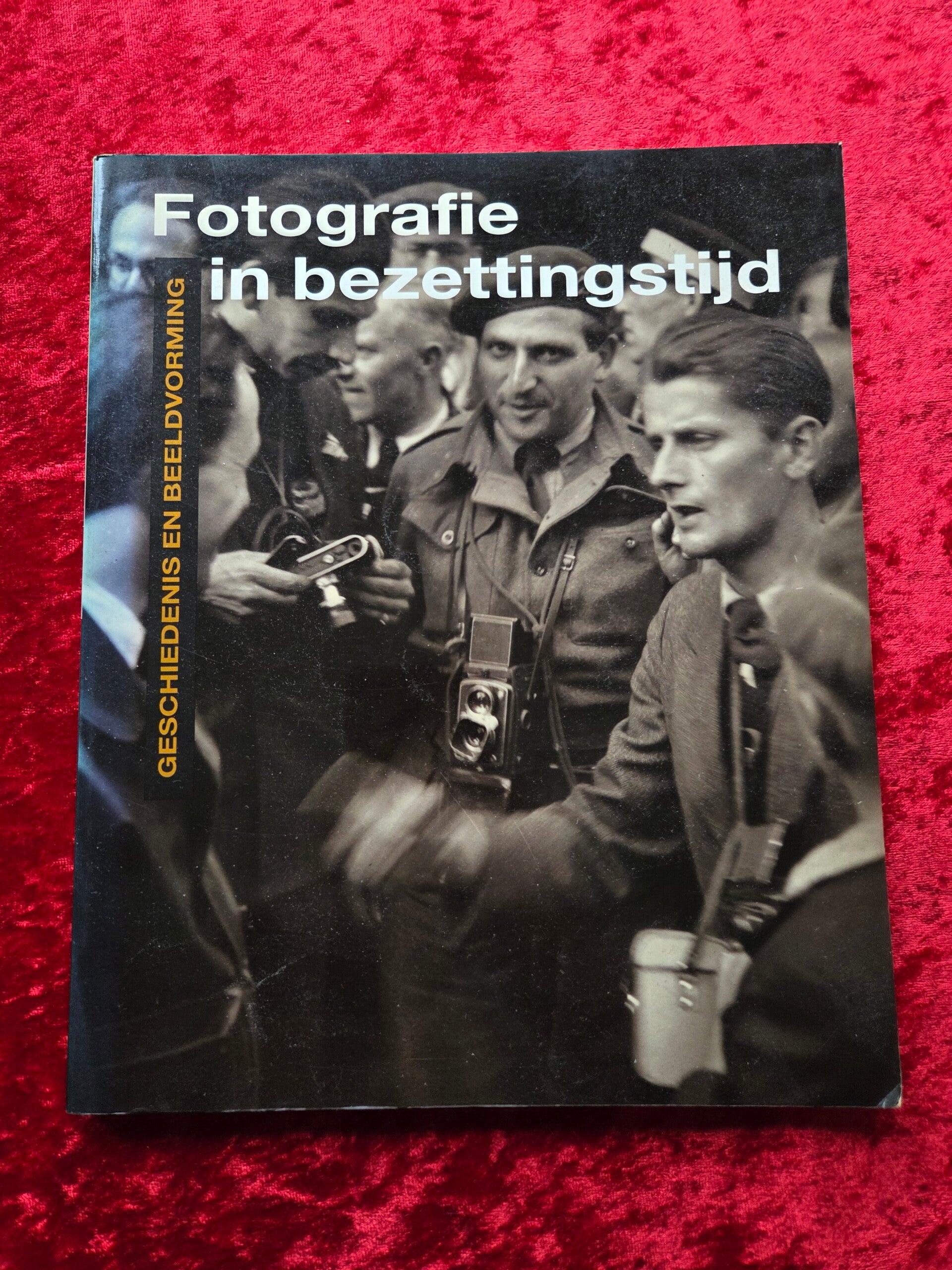 Boek fotografie in bezettingstijd
