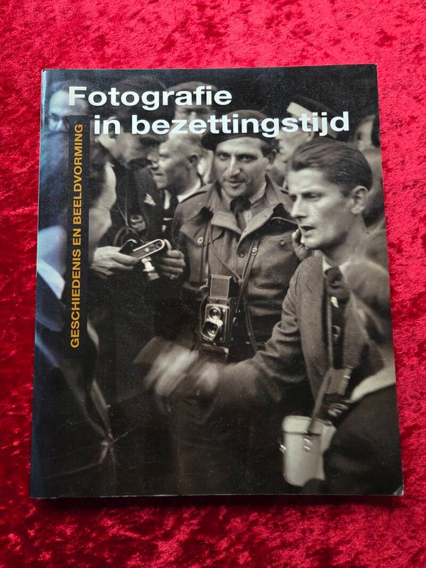 Boek fotografie in bezettingstijd