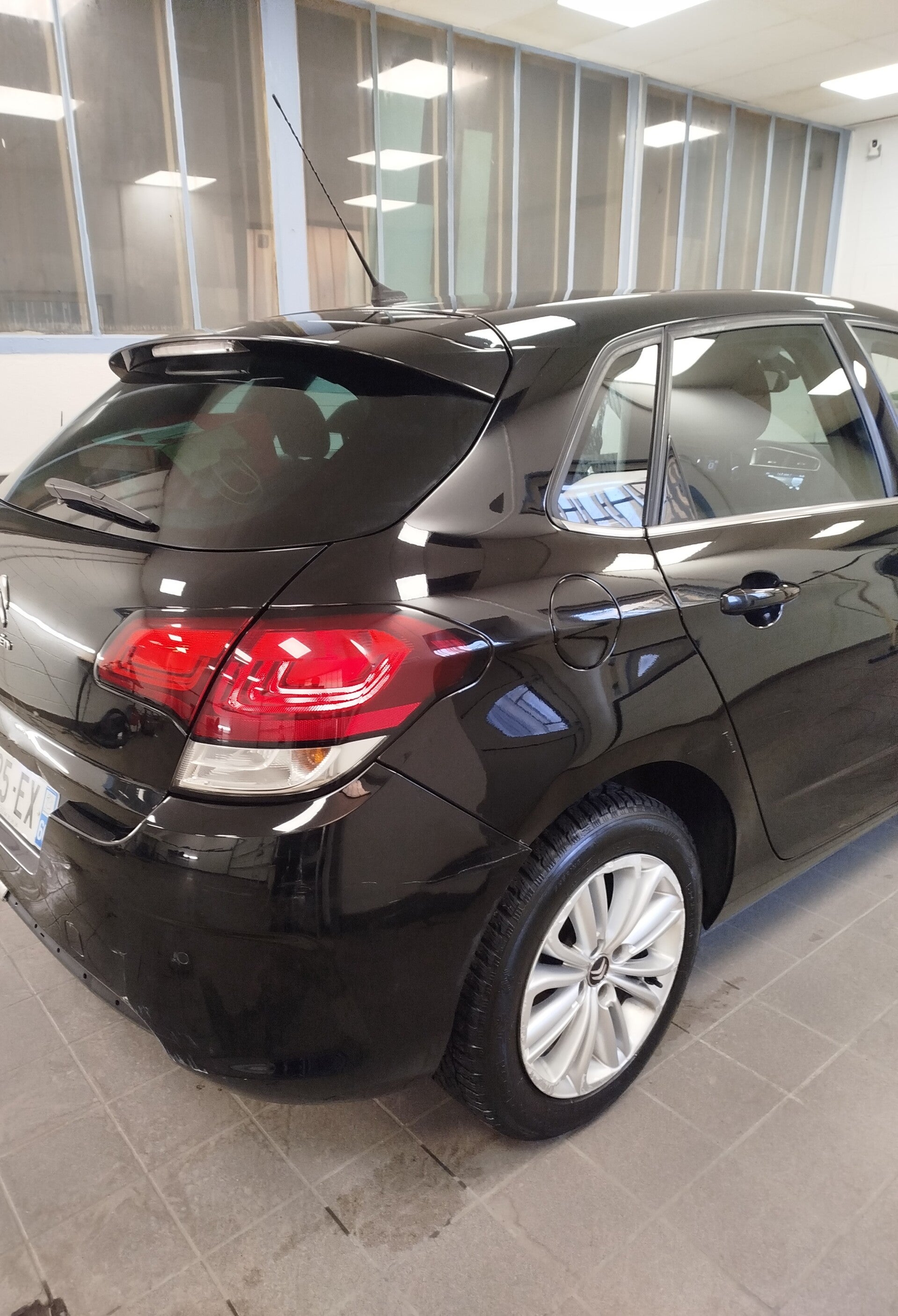 correction vernis voiture metz